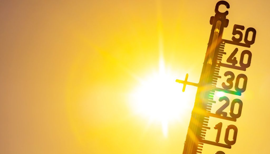 Como a energia solar pode reduzir os efeitos das ondas de calor?